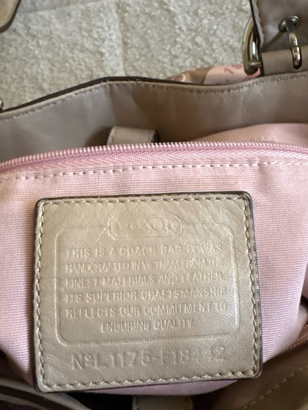 Light Pink Beige Coach Soho Snaphead Tote Purse